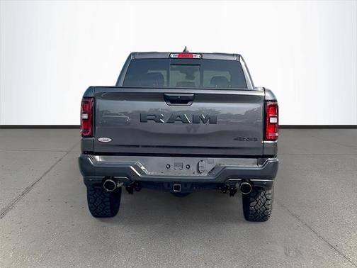 2025 RAM 1500 Warlock Crew Cab 4x4 5'7' Box