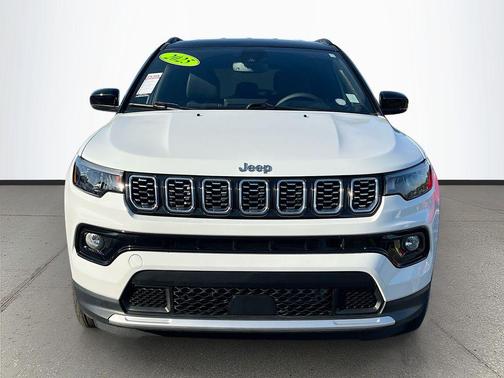 Bright White Clearcoat 2025 Jeep Compass Limited