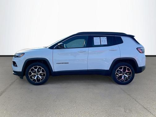 Bright White Clearcoat 2025 Jeep Compass Limited