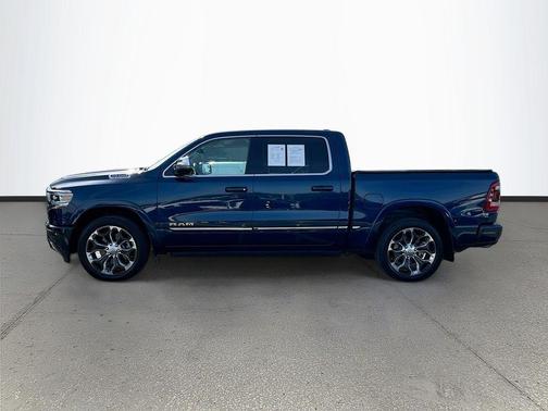Patriot Blue Pearlcoat 2023 RAM 1500 Limited