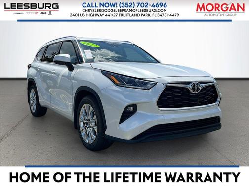 Pearl White 2023 Toyota Highlander Limited