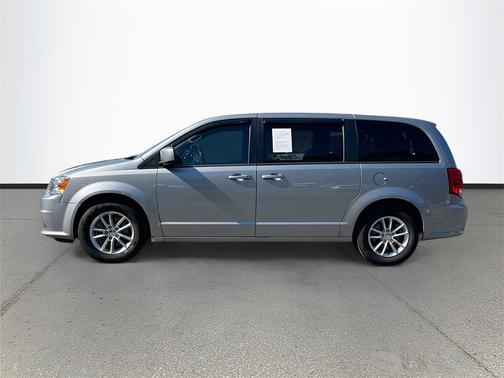 2020 Dodge Grand Caravan SE