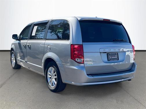 2020 Dodge Grand Caravan SE