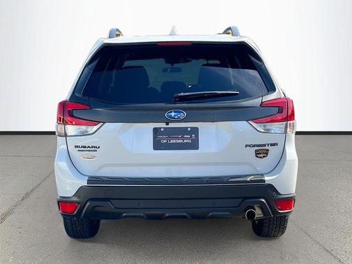 Crystal White Pearl 2023 Subaru Forester Wilderness