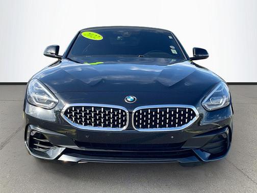 Black Sapphire Metallic 2022 BMW Z4 sDrive30i