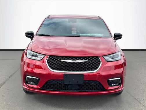 2025 Chrysler Pacifica Hybrid Select