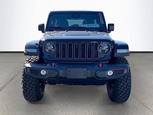 Black Clearcoat 2025 Jeep Wrangler Rubicon