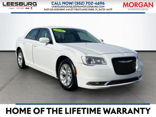 2016 Chrysler 300 Limited