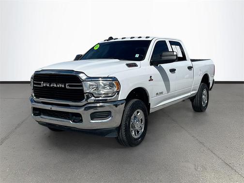 2021 RAM 2500 Tradesman Crew Cab 4x4 6'4' Box