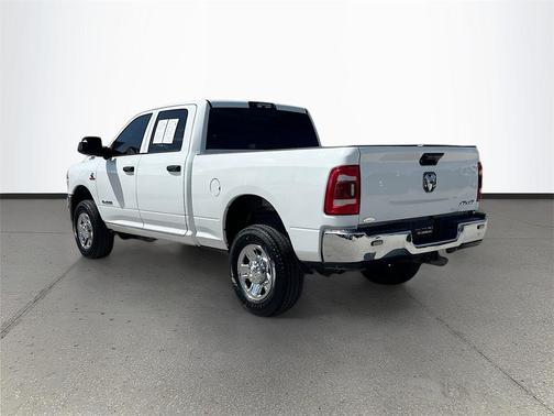 2021 RAM 2500 Tradesman Crew Cab 4x4 6'4' Box