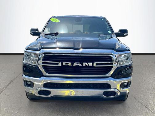 Diamond Black Crystal Pearlcoat 2021 RAM 1500 Big Horn/Lone Star