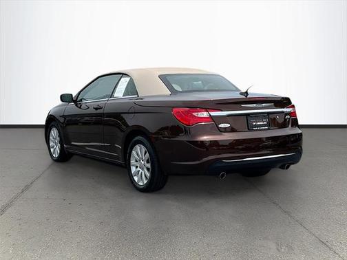 2013 Chrysler 200 Touring