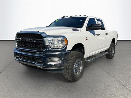 2019 RAM 2500 Tradesman Crew Cab 4x4 6'4' Box