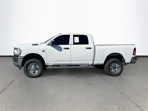 2019 RAM 2500 Tradesman Crew Cab 4x4 6'4' Box