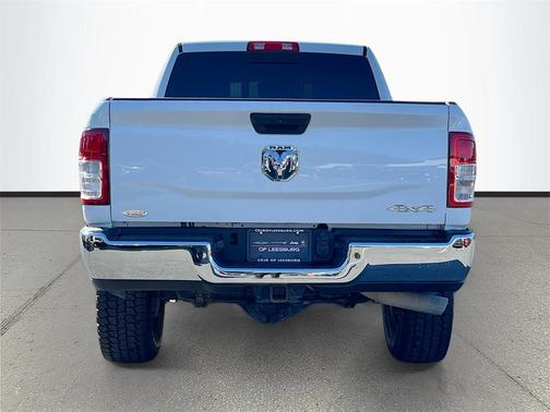 2019 RAM 2500 Tradesman Crew Cab 4x4 6'4' Box