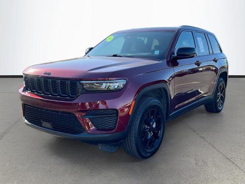 2025 Jeep Grand Cherokee Altitude