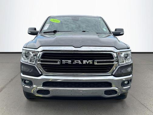 Granite Crystal Metallic Clearcoat 2019 RAM 1500 Big Horn