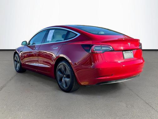 2020 Tesla Model 3 Standard Range Plus