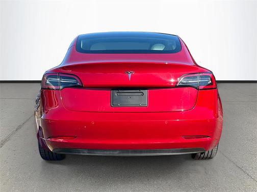 2020 Tesla Model 3 Standard Range Plus