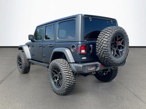 Black Clearcoat 2026 Jeep Wrangler Willys