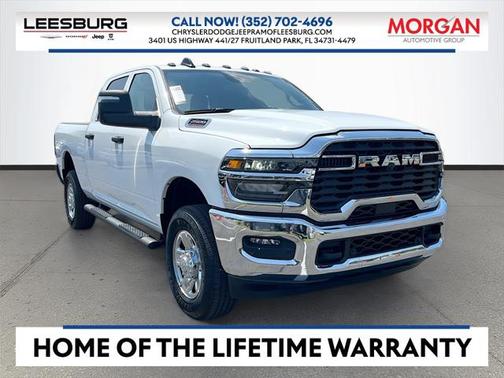 2025 RAM 2500 Tradesman Crew Cab 4x4 6'4' Box