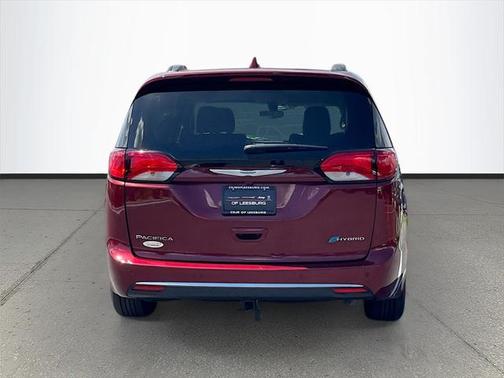 2020 Chrysler Pacifica Hybrid Touring L
