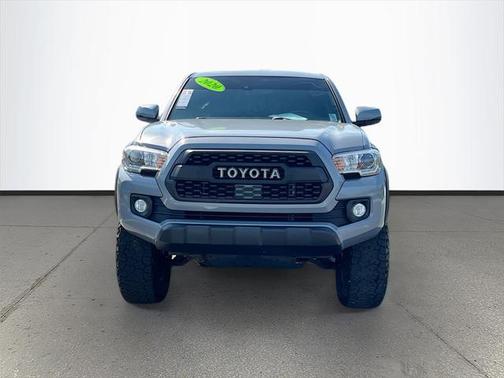 2020 Toyota Tacoma SR