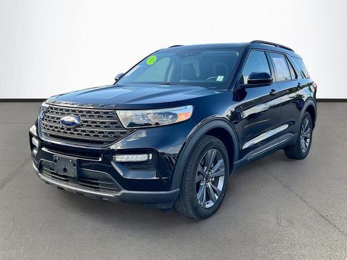 Agate Black Metallic 2022 Ford Explorer XLT