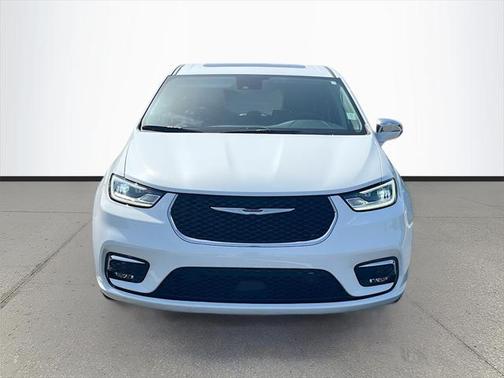 2022 Chrysler Pacifica Hybrid Limited
