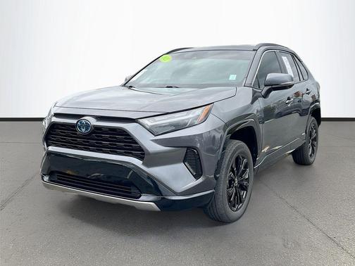 2022 Toyota RAV4 Hybrid SE