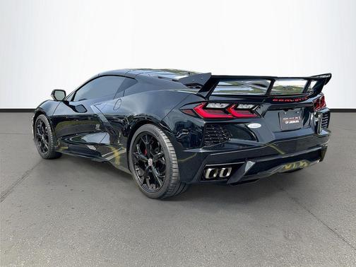 Black 2022 Chevrolet Corvette Stingray w/2LT