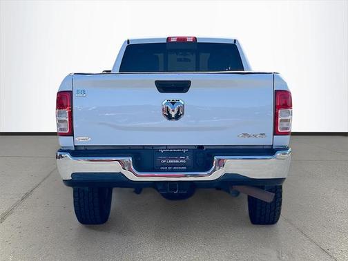 2021 RAM 3500 Tradesman Crew Cab 4x4 8' Box