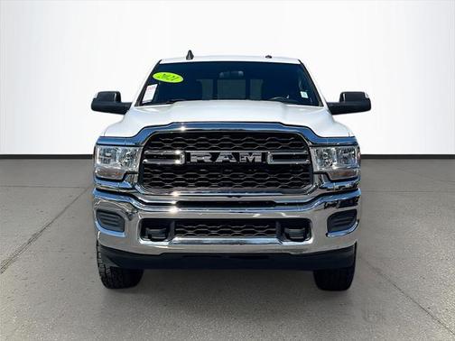 2021 RAM 3500 Tradesman Crew Cab 4x4 8' Box