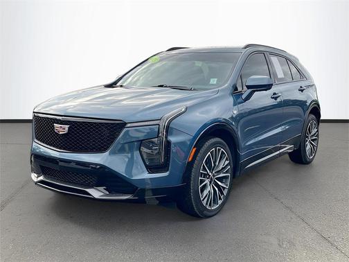 2025 Cadillac XT4 Sport