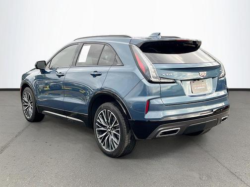 2025 Cadillac XT4 Sport