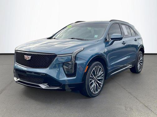 2025 Cadillac XT4 Sport