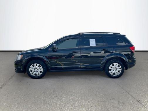 Pitch Black Clearcoat 2020 Dodge Journey SE Value