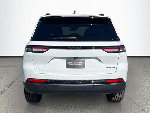 Bright White Clearcoat 2025 Jeep Grand Cherokee Limited
