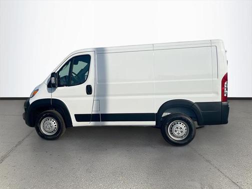 2025 RAM ProMaster 1500 Low Roof