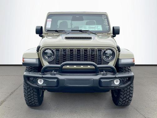 41 2026 Jeep Gladiator Willys 41 4x4