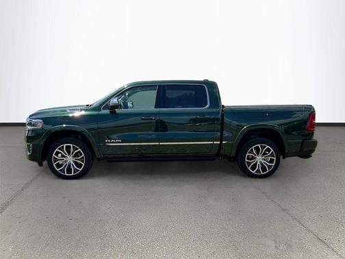Serrano Green Metallic 2026 RAM 1500 ST