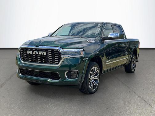 Serrano Green Metallic 2026 RAM 1500 ST
