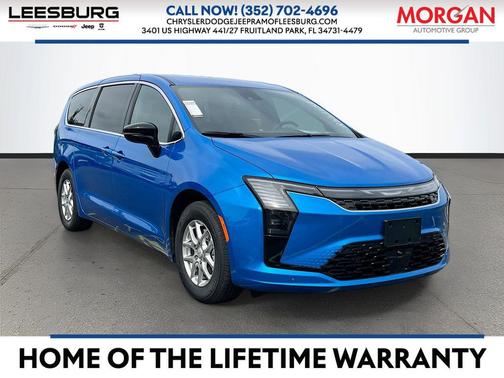Hydro Blue Pearlcoat 2027 Chrysler Pacifica L
