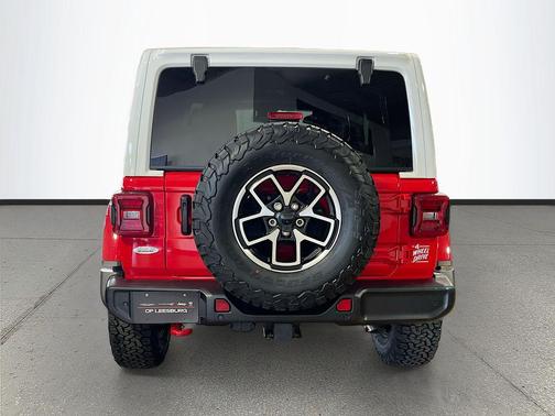 Firecracker Red Clearcoat 2026 Jeep Wrangler Rubicon