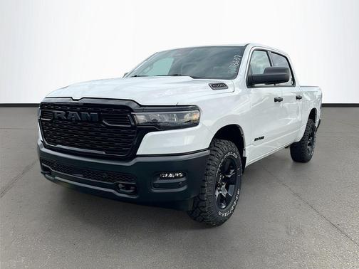 Bright White Clearcoat 2026 RAM 1500 Warlock Crew Cab 4x4 5'7' Box