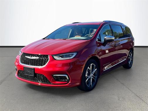 2026 Chrysler Pacifica L