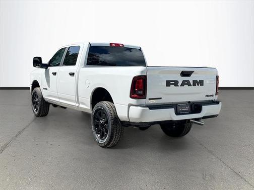 2025 RAM 2500 Big Horn Crew Cab 4x4 6'4' Box