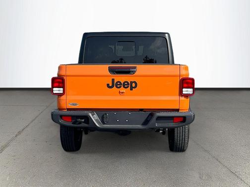 2025 Jeep Gladiator Sport S