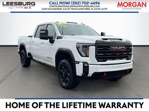 Summit White 2024 GMC Sierra 2500 AT4