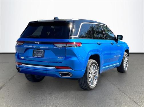2022 Jeep Grand Cherokee 4xe Summit